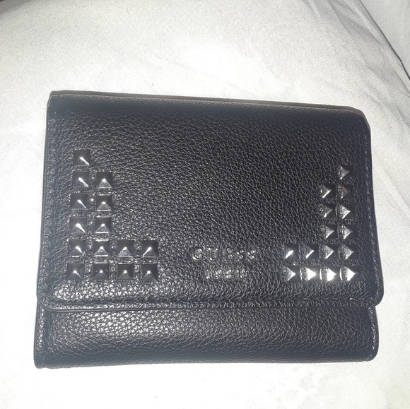 Wallet - Picture 1 of 2